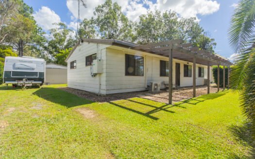 Acreage Tranquility Meets Everyday Convenience with Development Potential (STCA)
