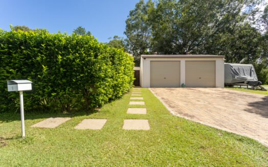 Acreage Tranquility Meets Everyday Convenience with Development Potential (STCA)